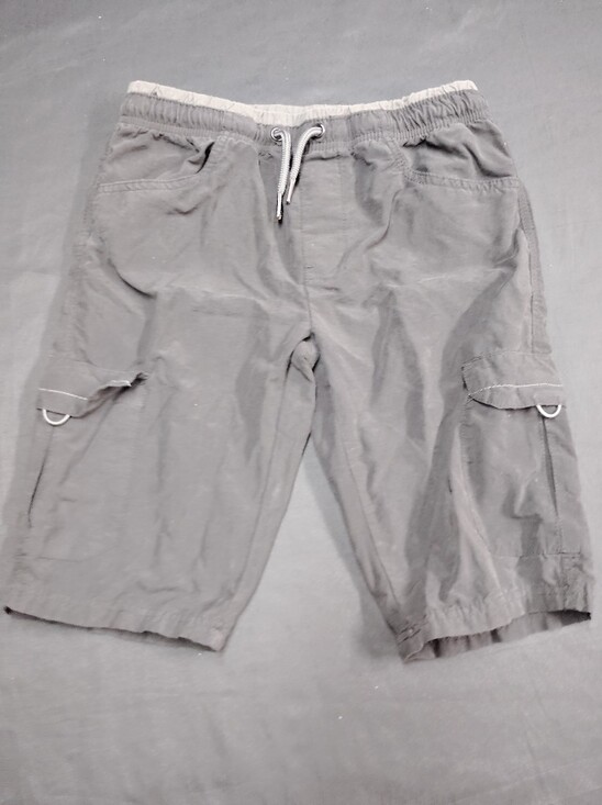 Univibe Other - Univibe Gray Elastic Waist Cargo Shorts